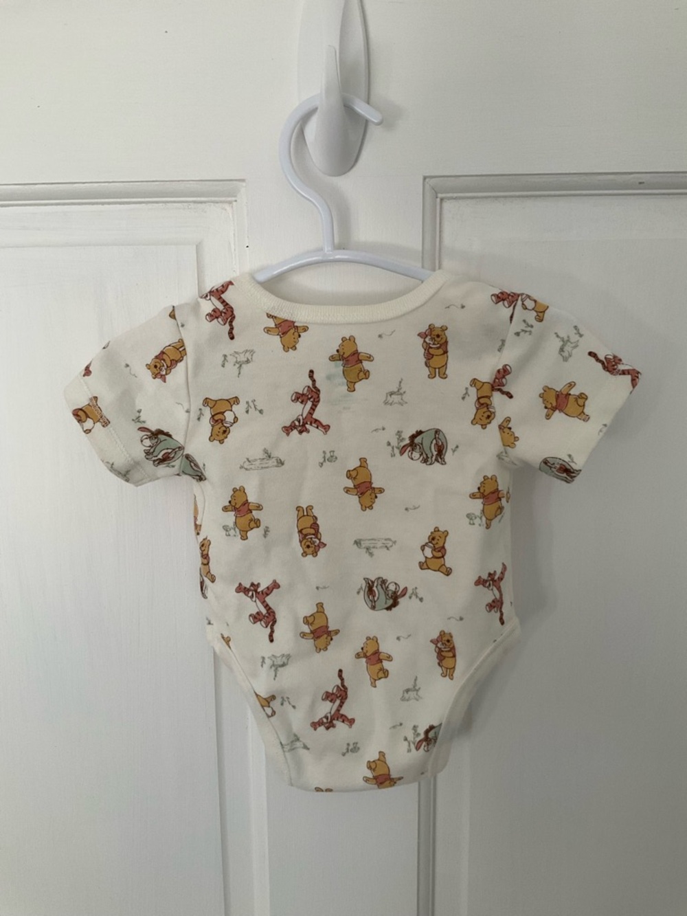 Disney Cream Winnie the Pooh & Tigger Short Sleeve Baby One-Piece - Picture 4 of 4